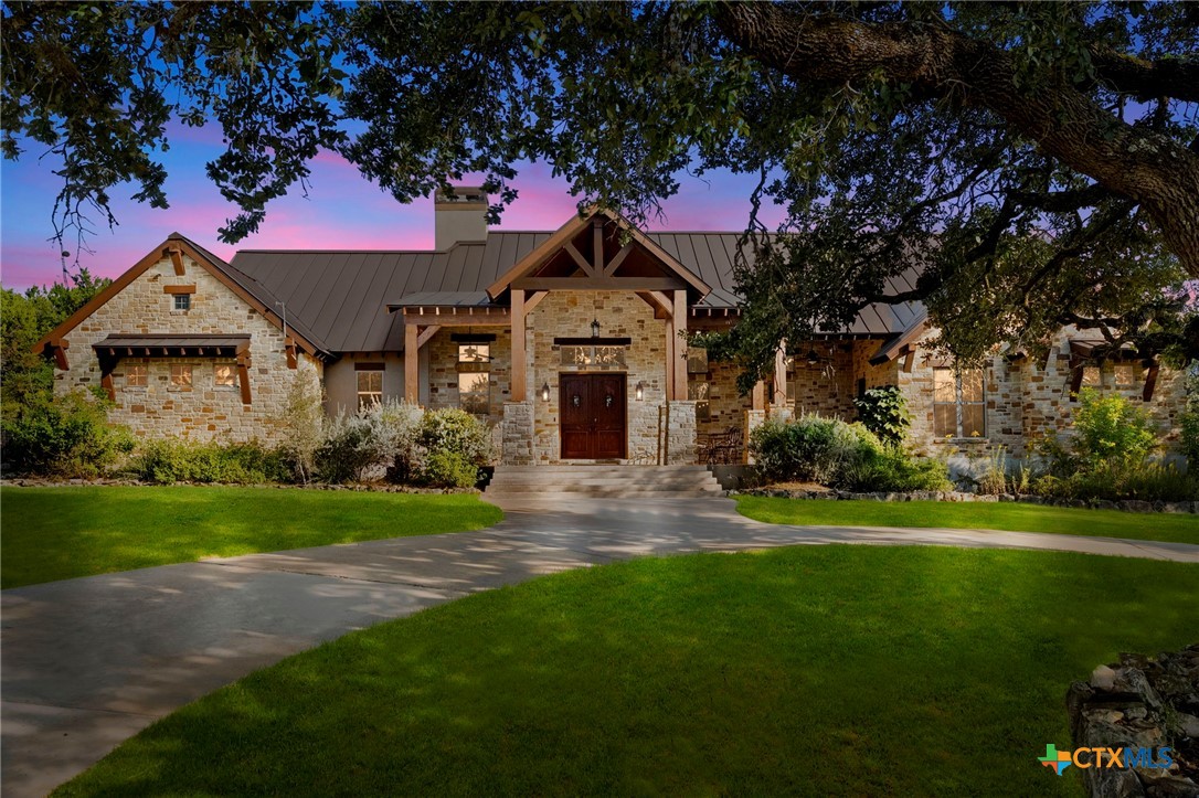 651 River Chase Dr Drive