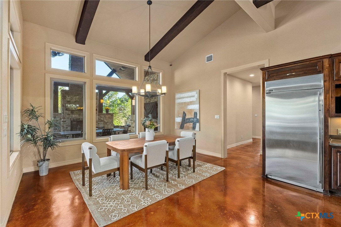 651 River Chase Dr Drive