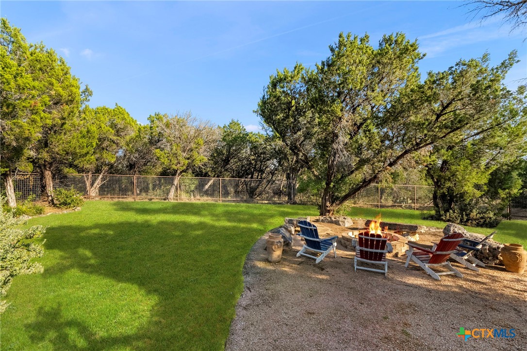 651 River Chase Dr Drive