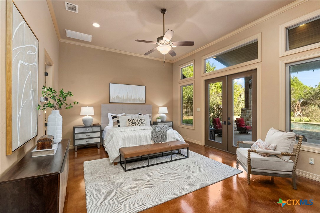 651 River Chase Dr Drive