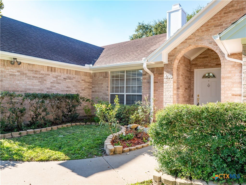 416 Charleston Drive
