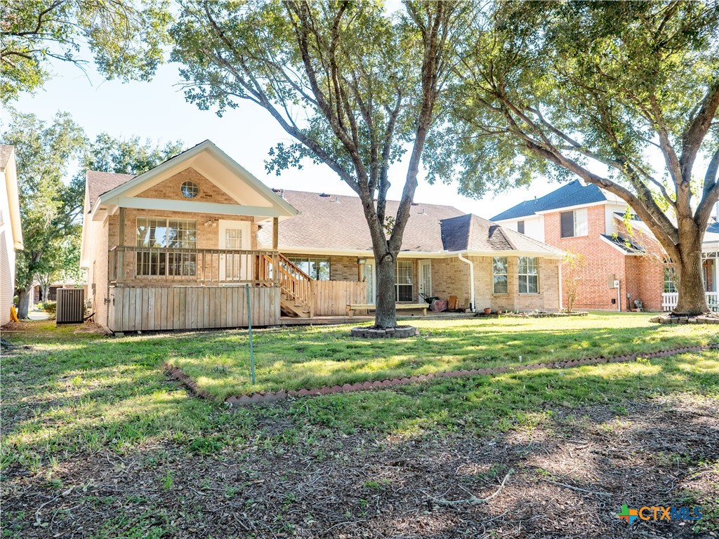416 Charleston Drive