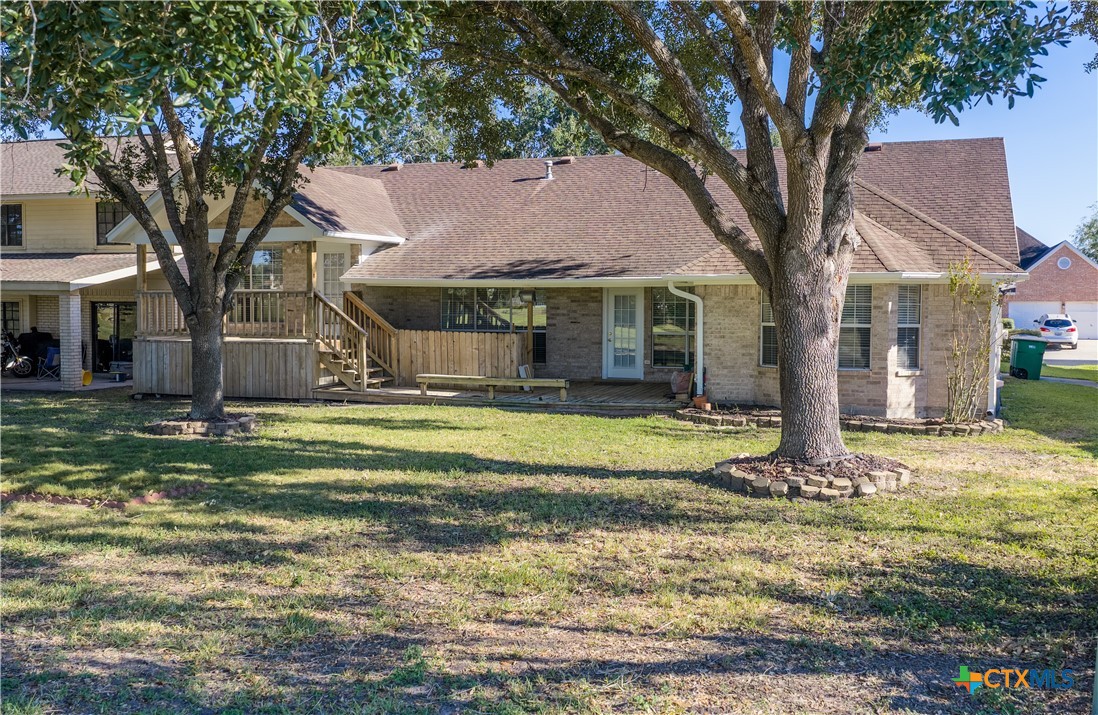 416 Charleston Drive