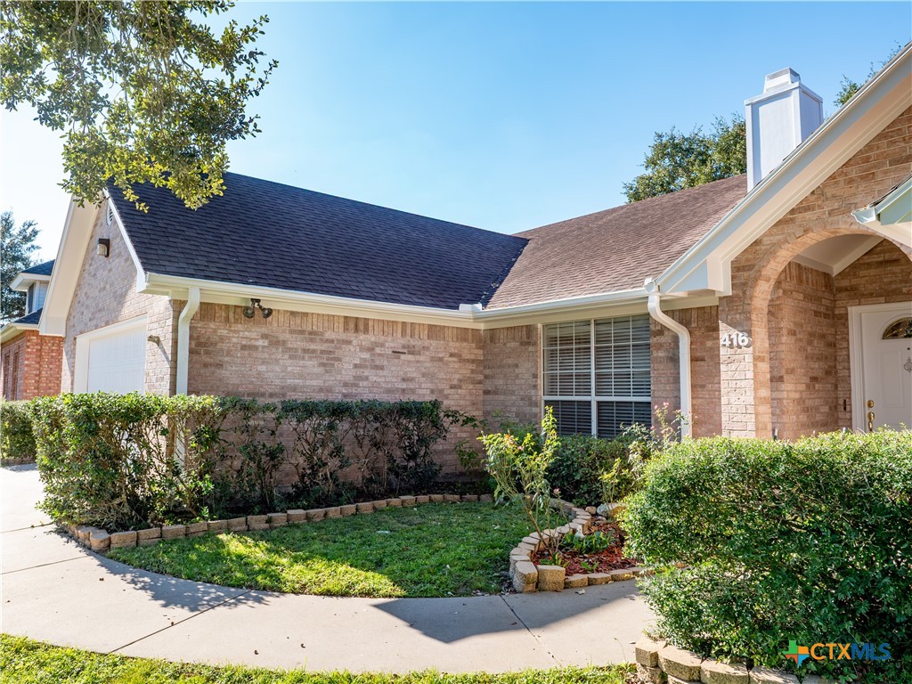 416 Charleston Drive