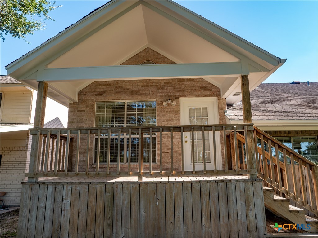 416 Charleston Drive