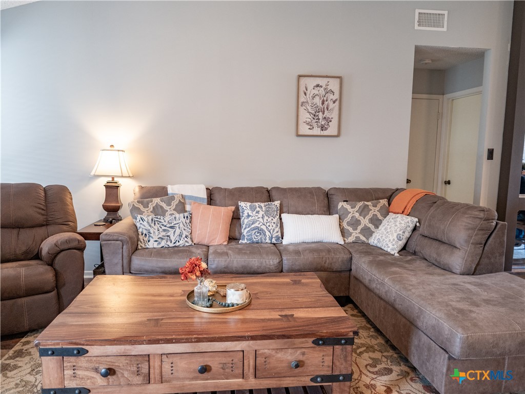 422 Kingwood
