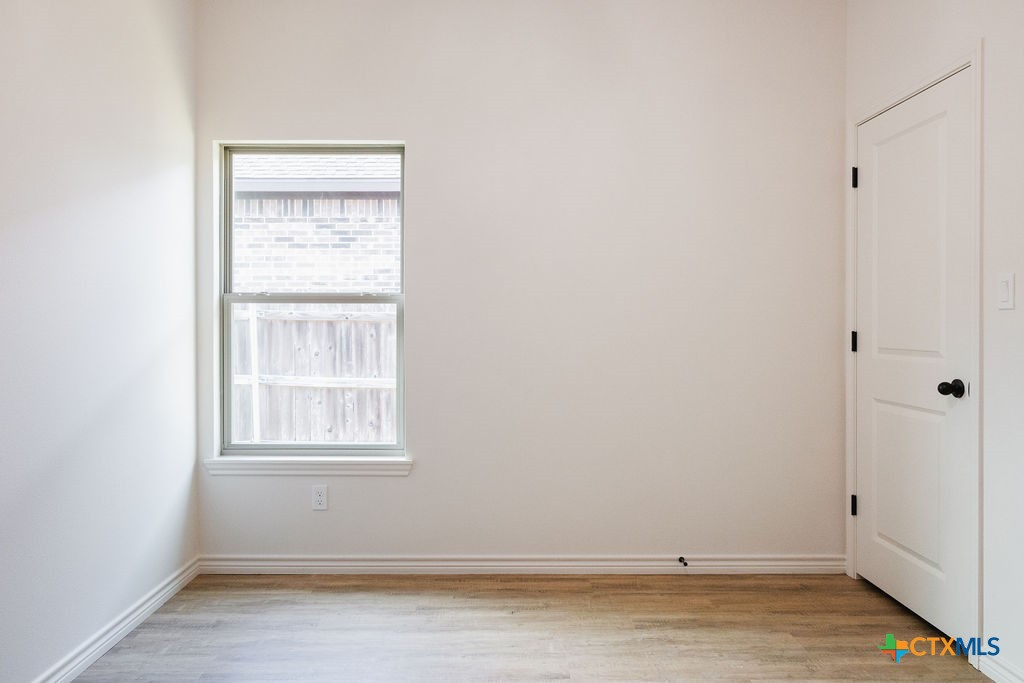 1005 Broadmoor Street