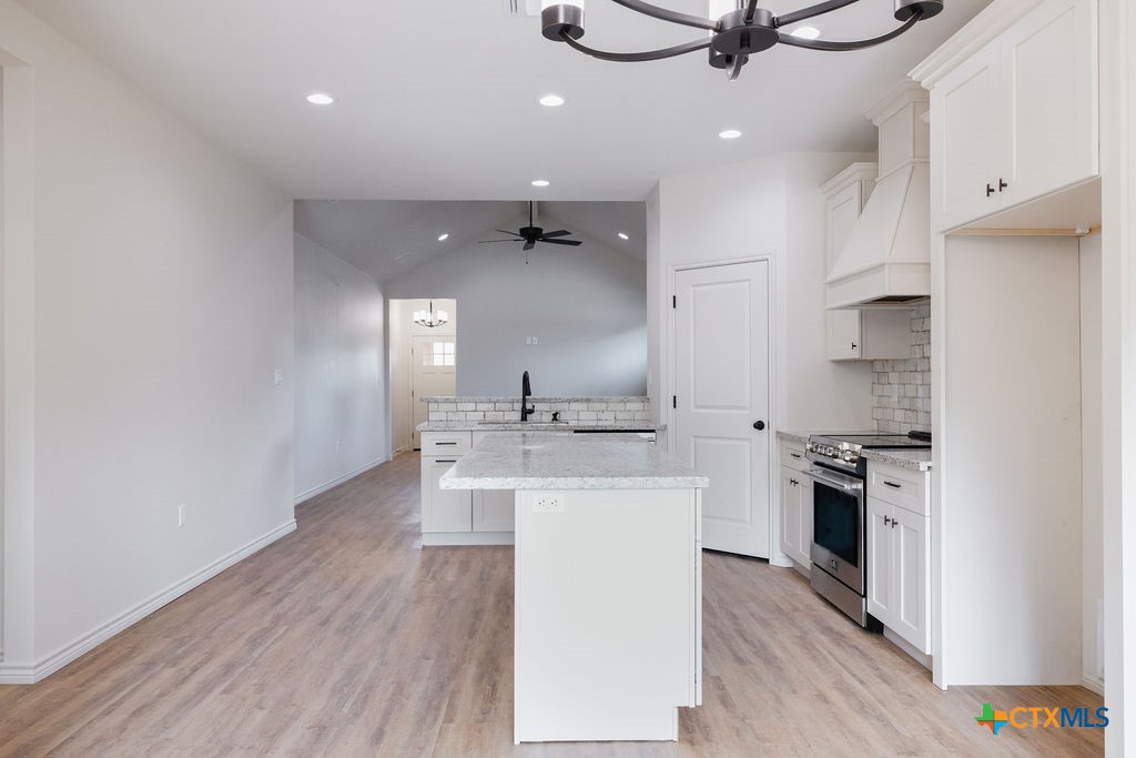 1005 Broadmoor Street