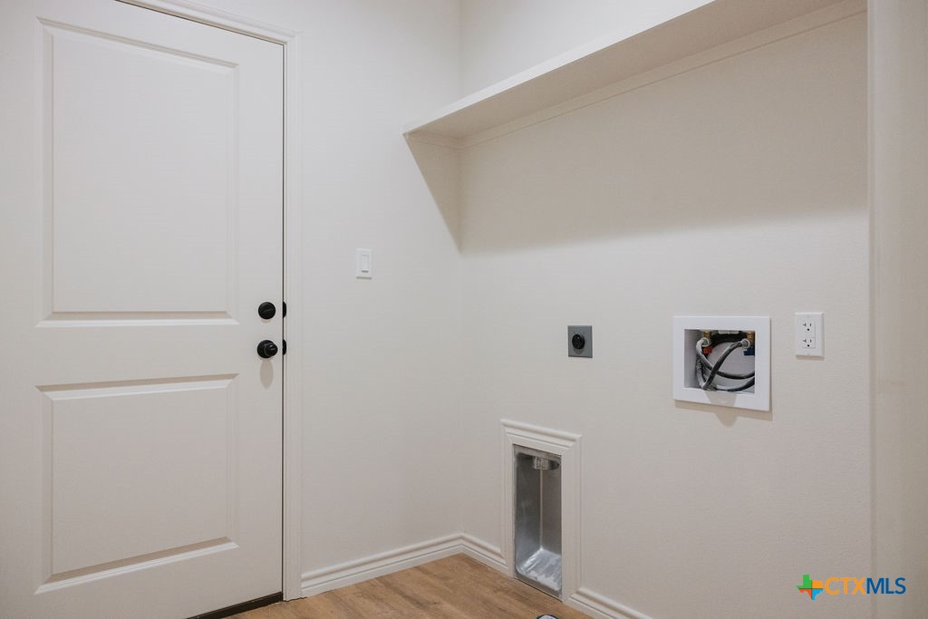 1005 Broadmoor Street