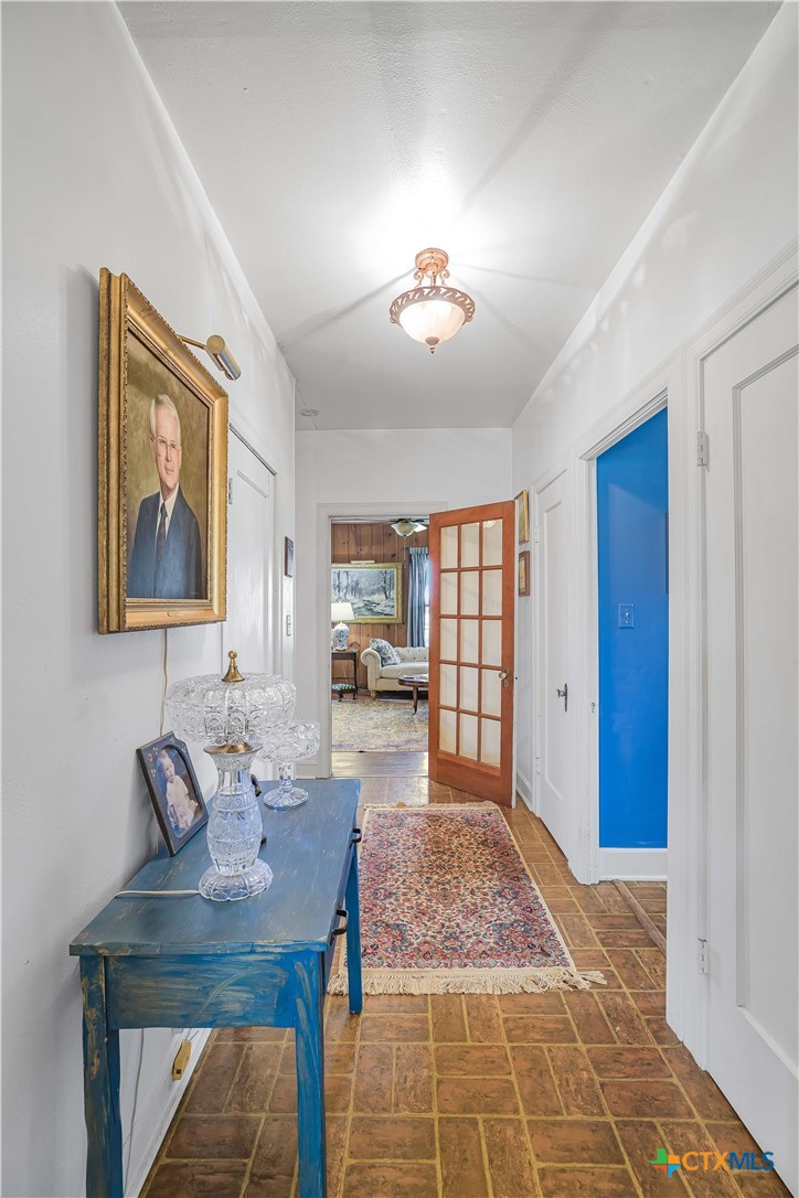 1733 County Road 284