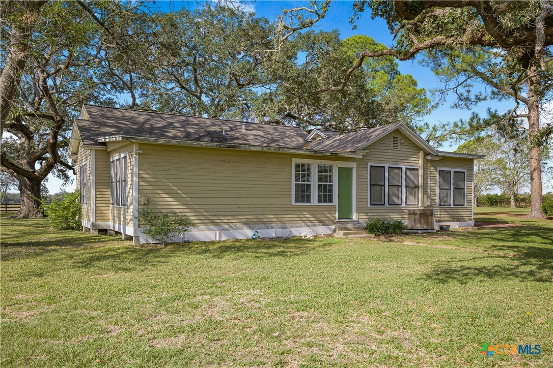 1733 County Road 284