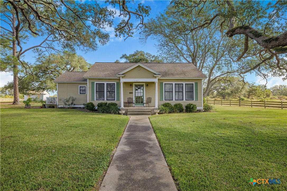 1733 County Road 284