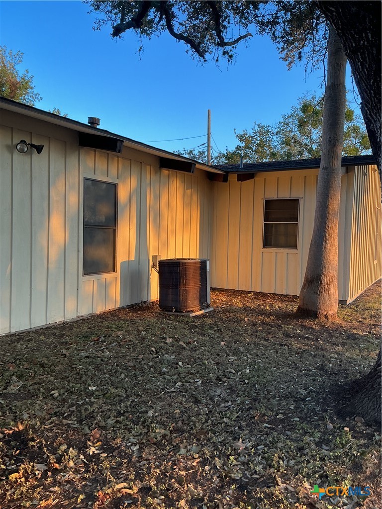 407 Wisteria Avenue