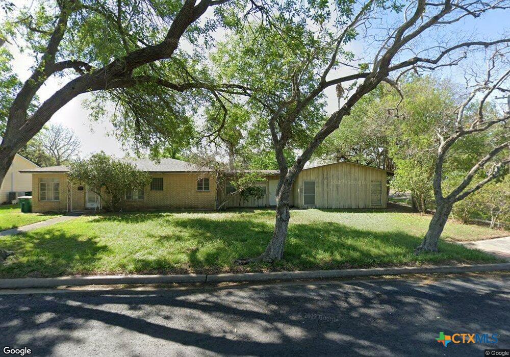 407 Wisteria Avenue