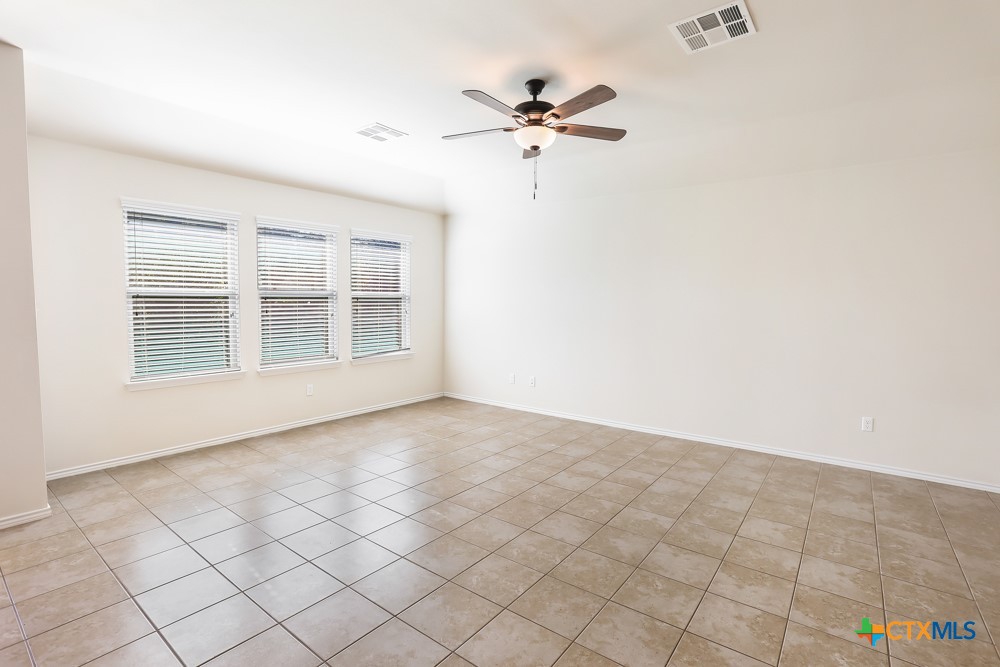 105 Leather Oak Loop