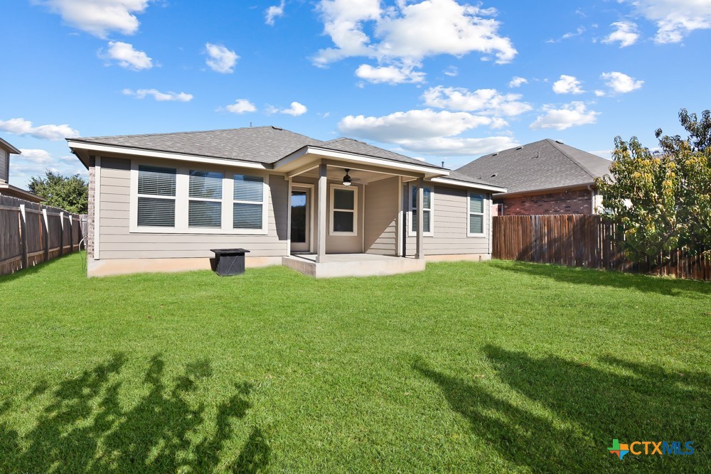 105 Leather Oak Loop