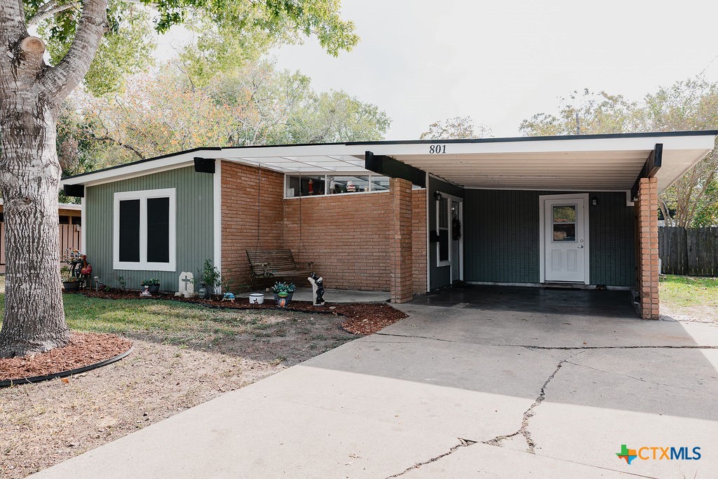 801 Fern Lane