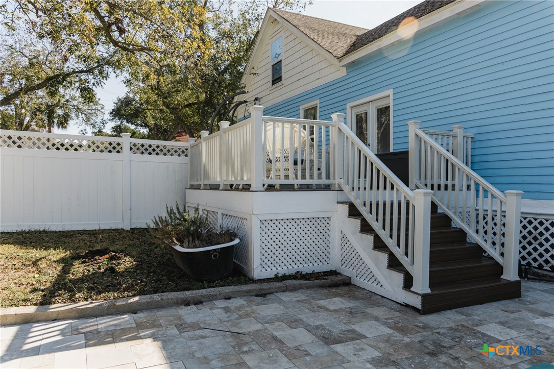 201 N Victoria Street