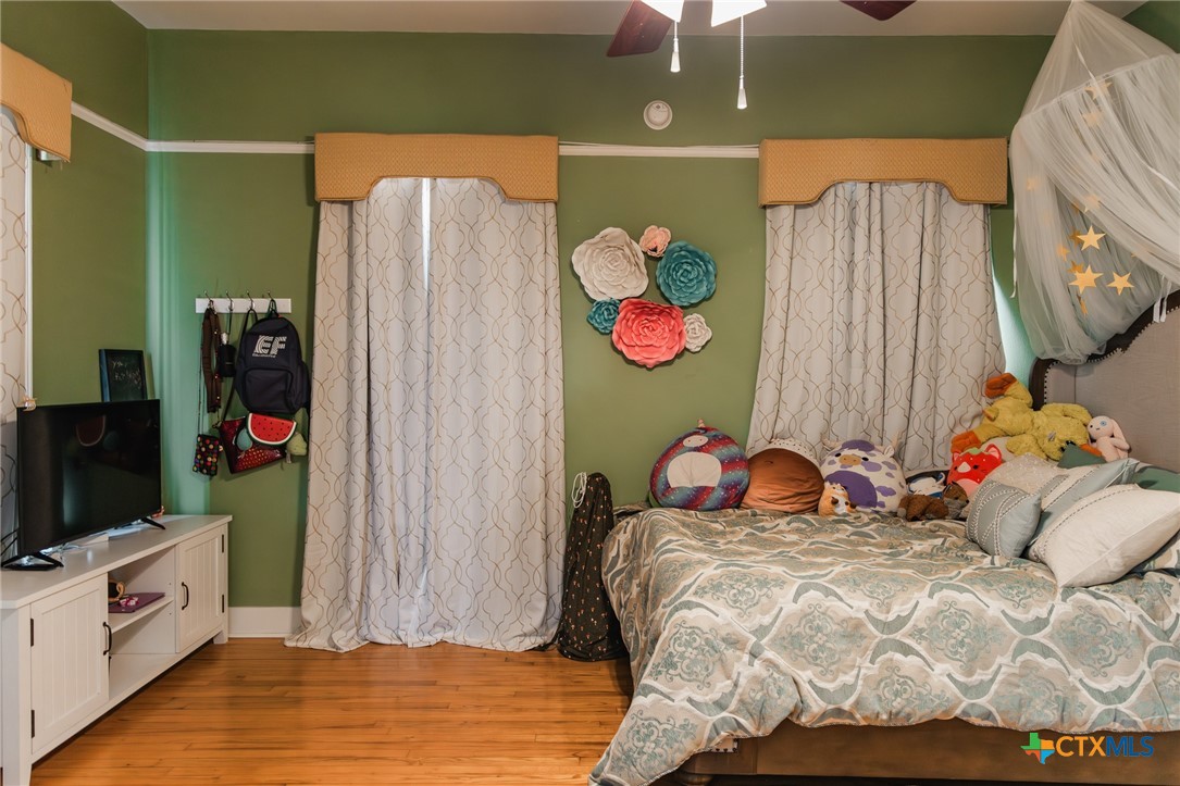 201 N Victoria Street