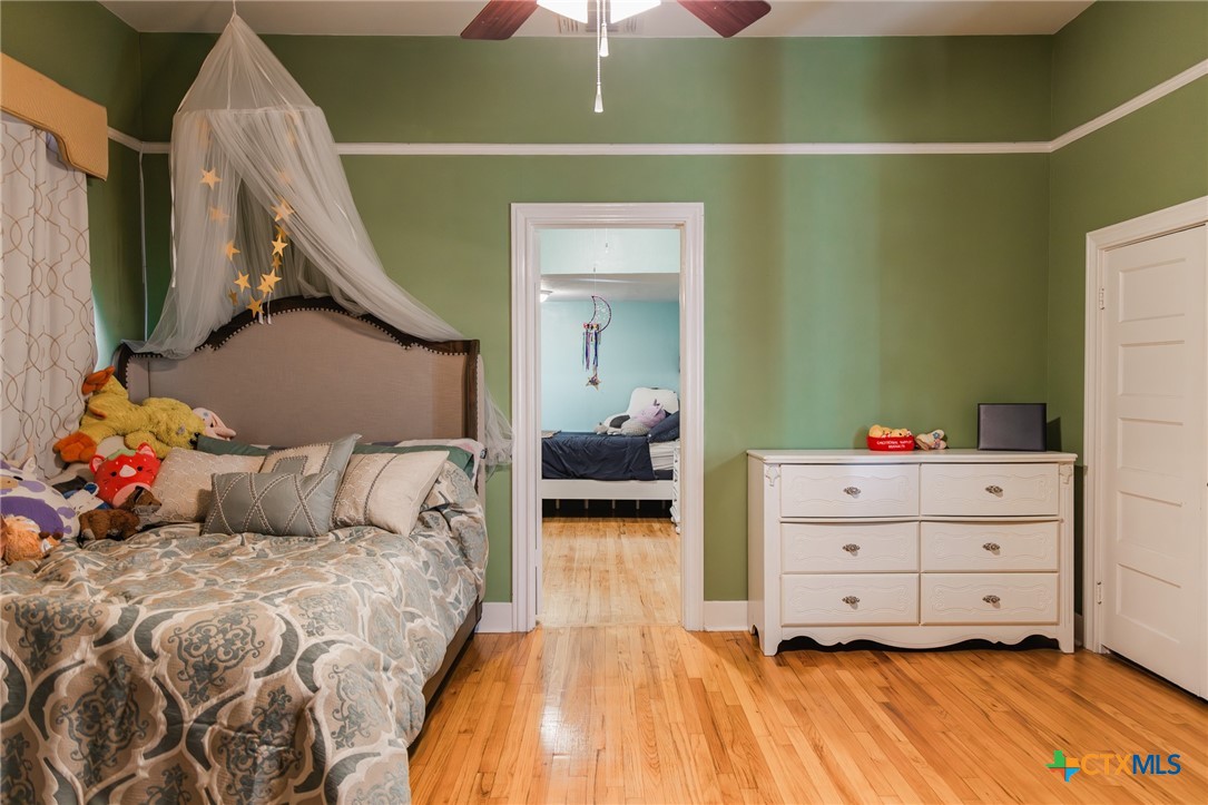 201 N Victoria Street