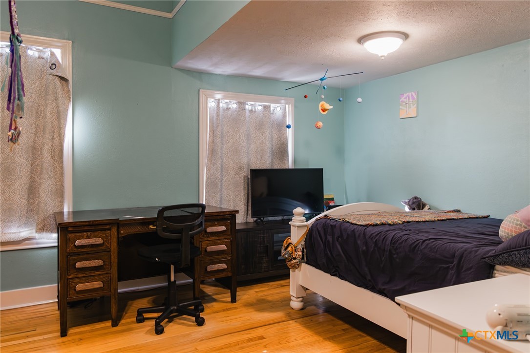 201 N Victoria Street