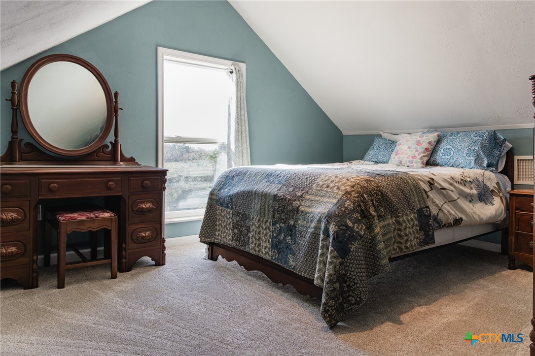 201 N Victoria Street