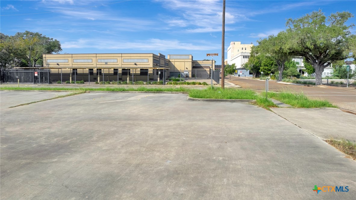 204 S William Street