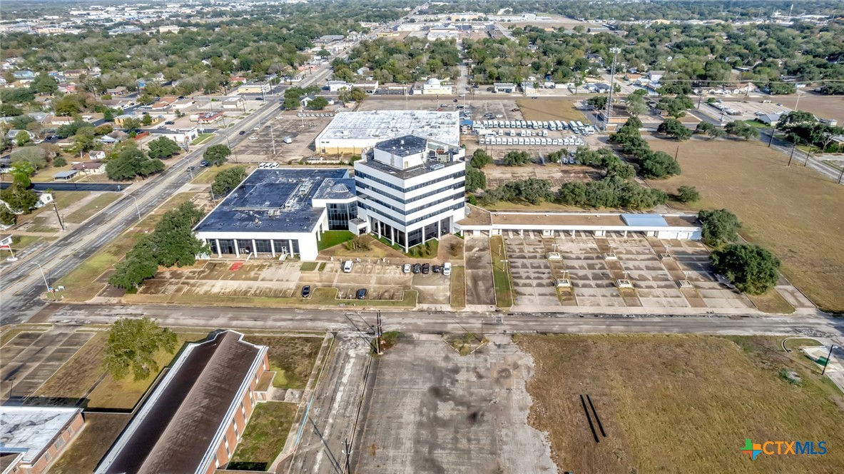 1908 N Laurent Street