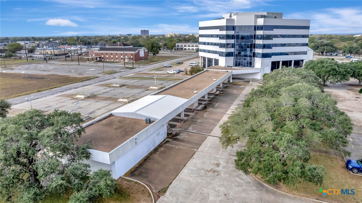 1908 N Laurent Street