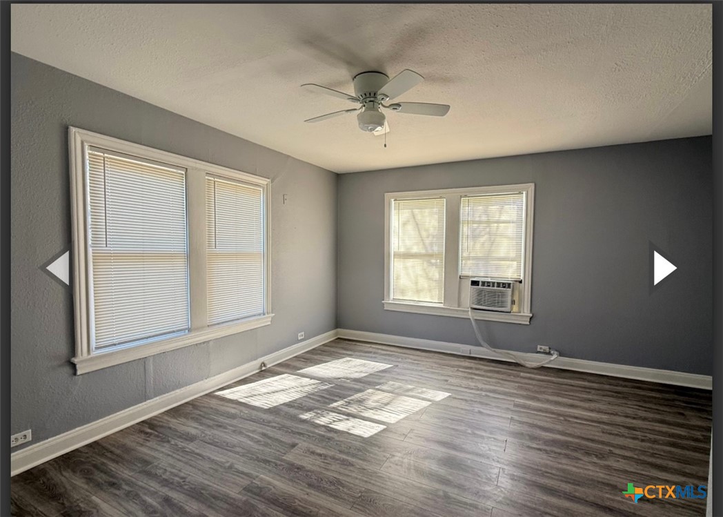 1003 E Sabine Street