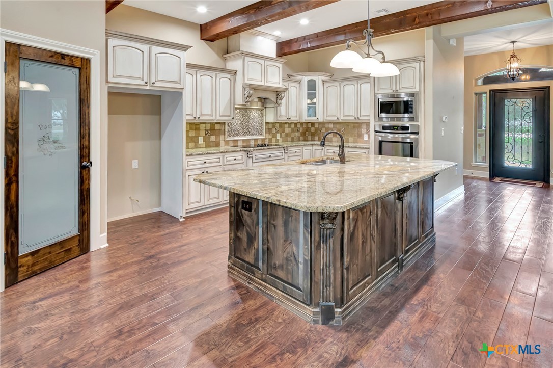 249 Post Oak Bend