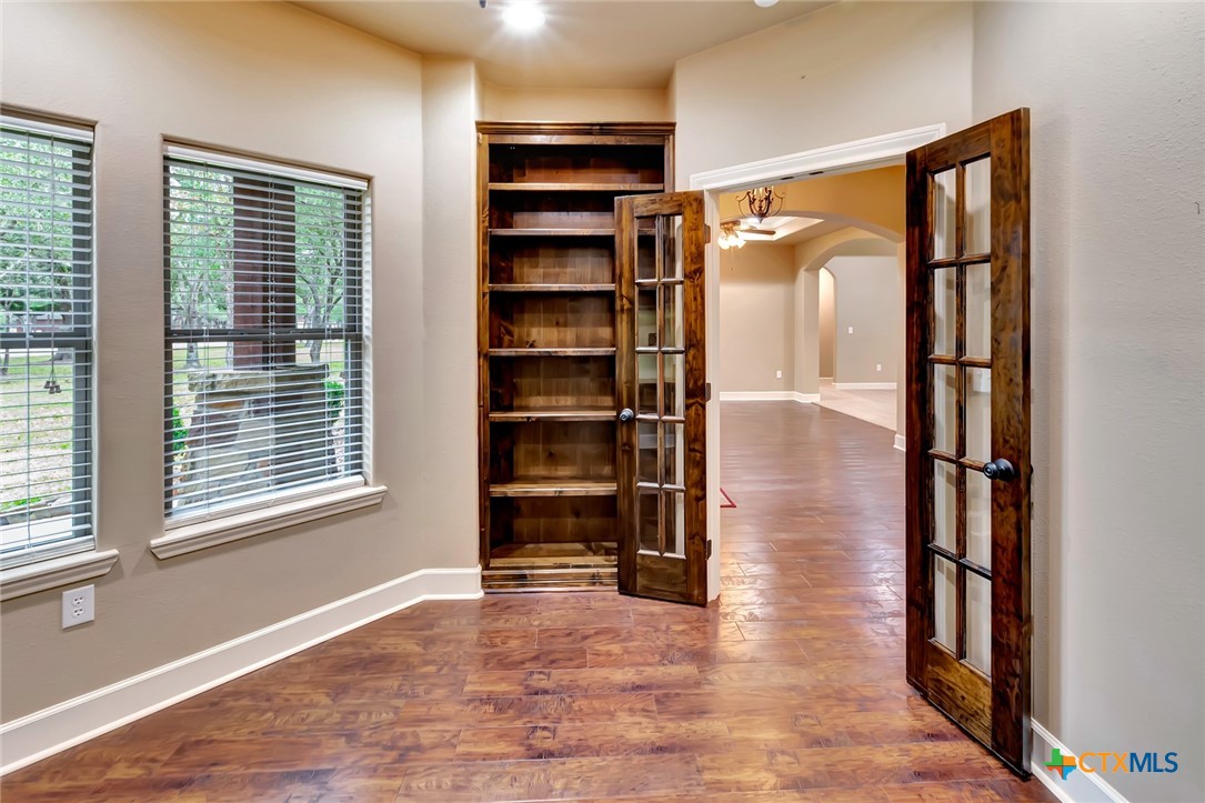 249 Post Oak Bend