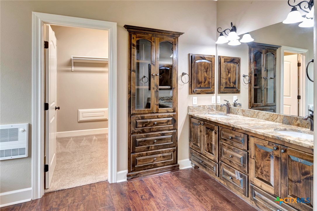 249 Post Oak Bend