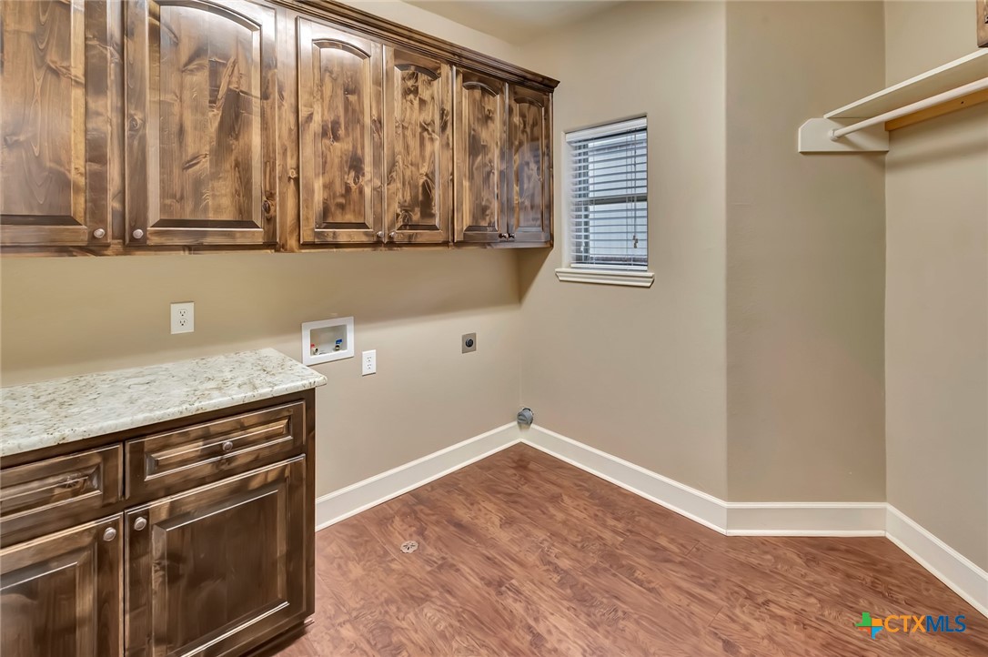 249 Post Oak Bend