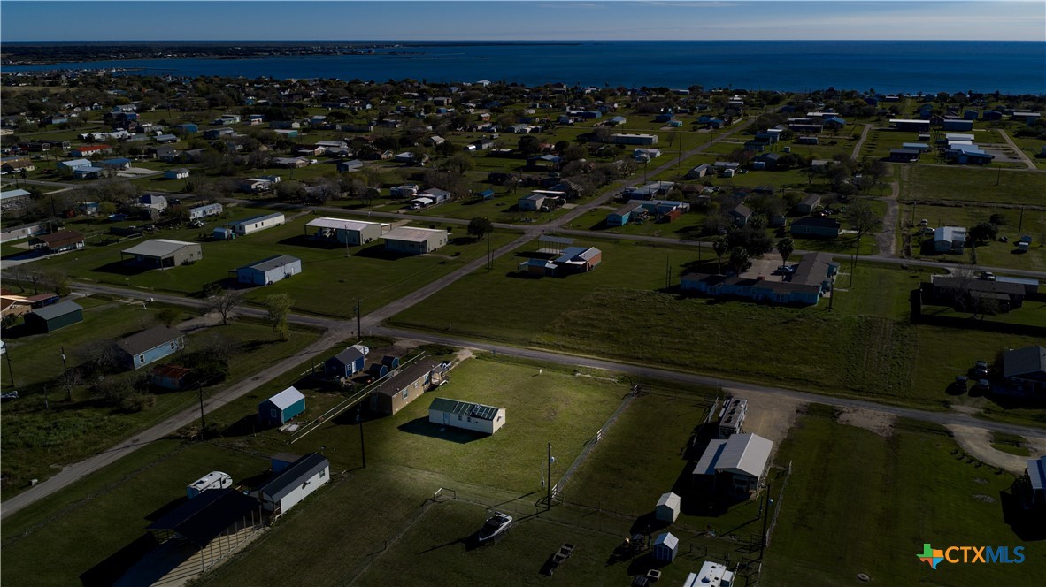 1306 W Ben Tindall Avenue