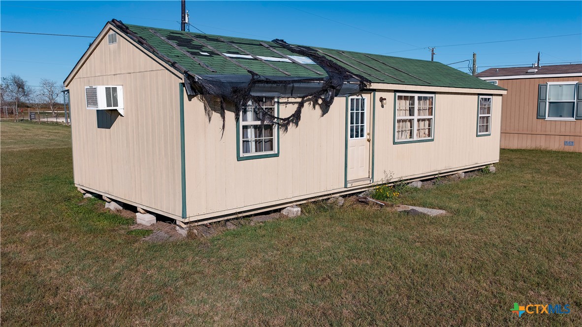 1306 W Ben Tindall Avenue