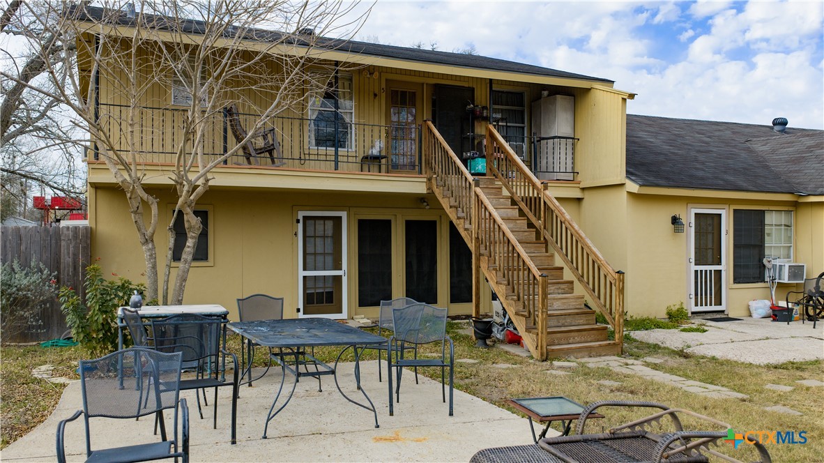 613 E Broadway Street 5