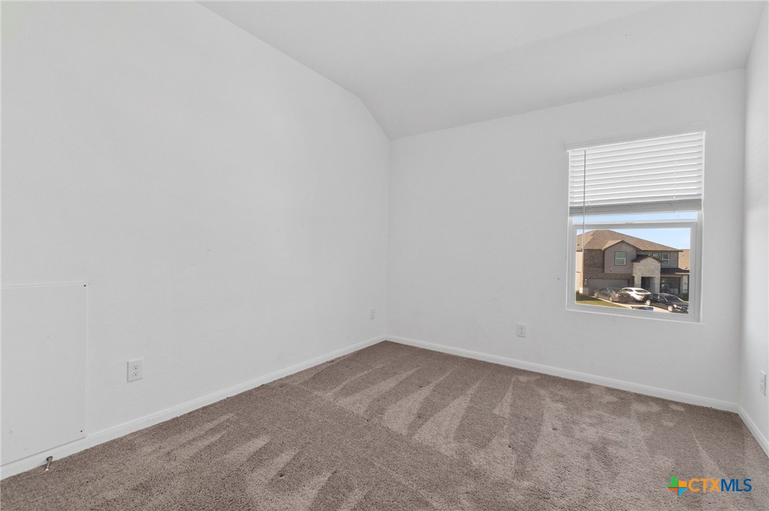 2741 Nueva Cordova