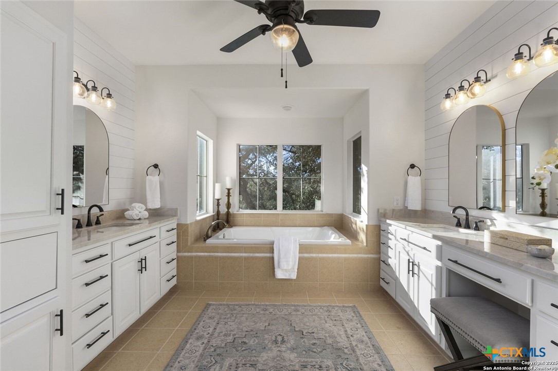 1041 Homestead Ridge