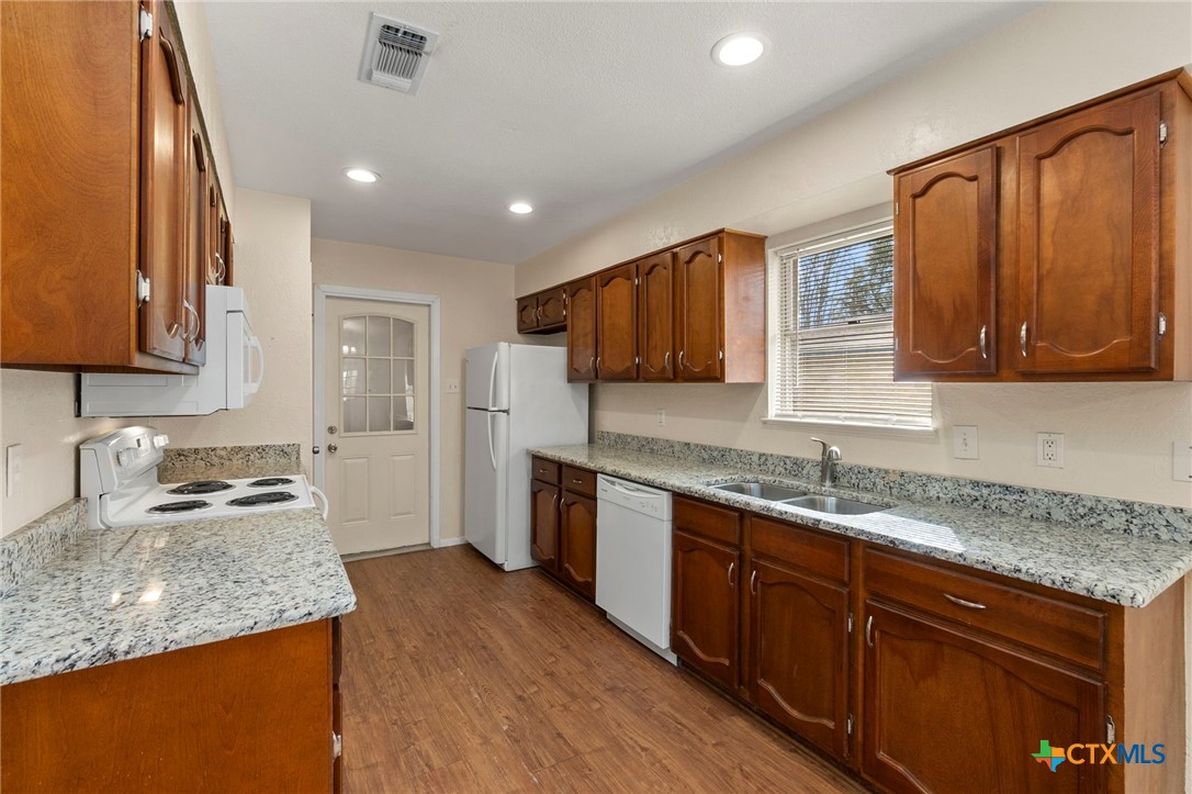 1329 Poppy Lane