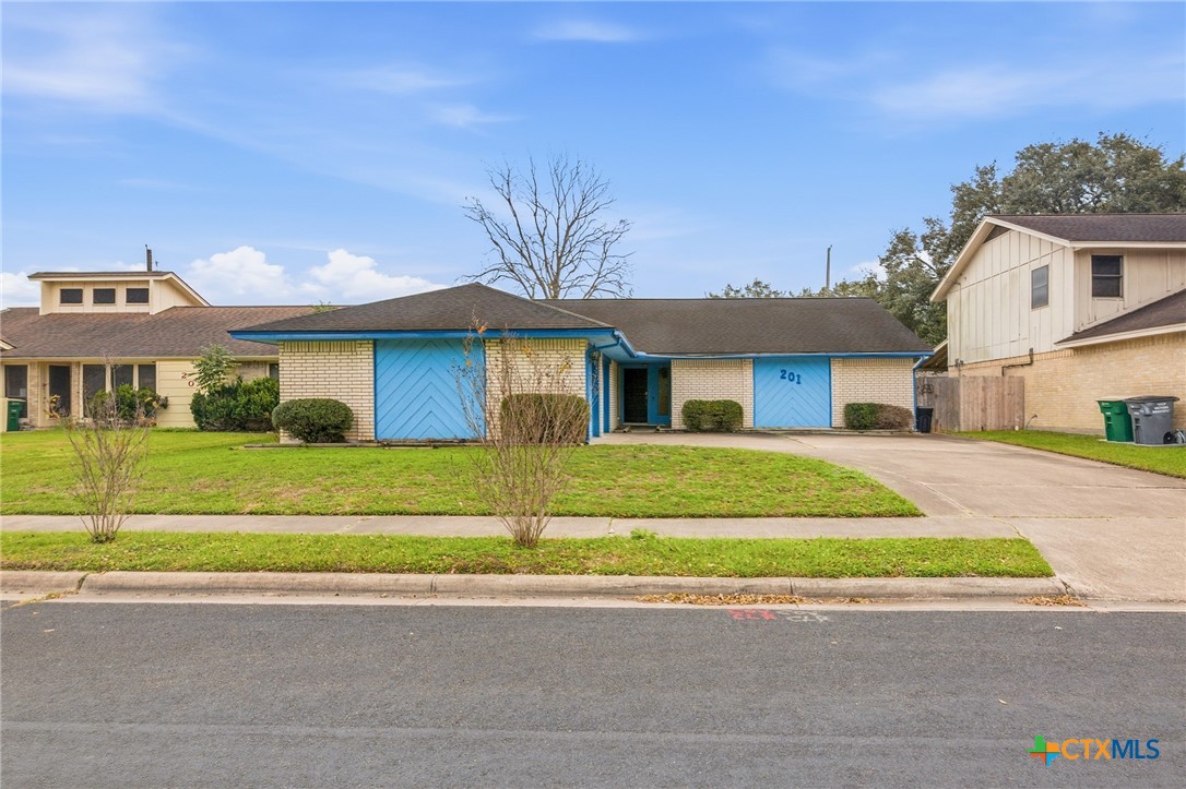 201 Laguna Drive