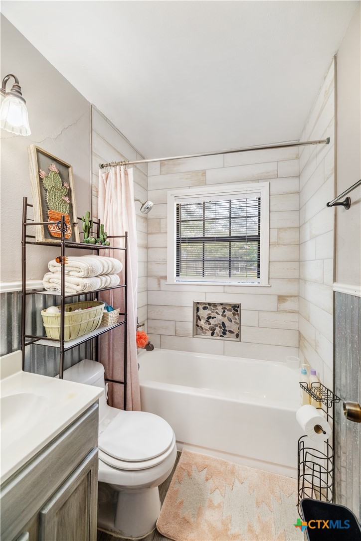 120 Live Oak