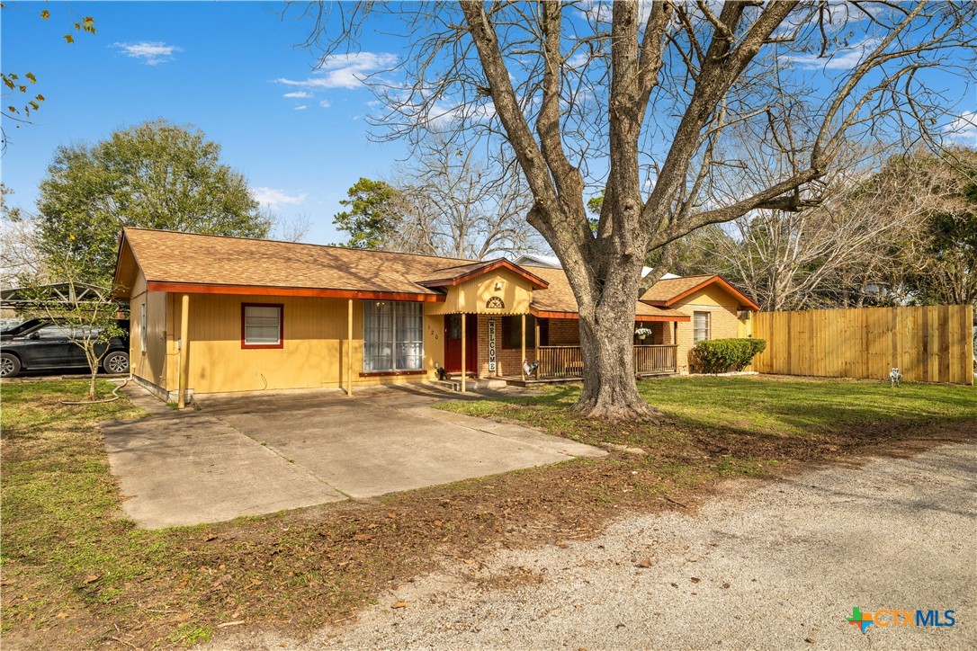 120 Live Oak