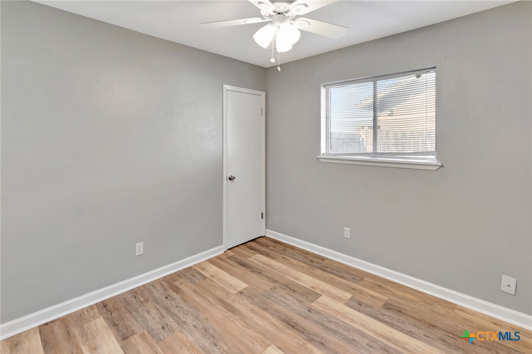 309 Williamsburg Ave