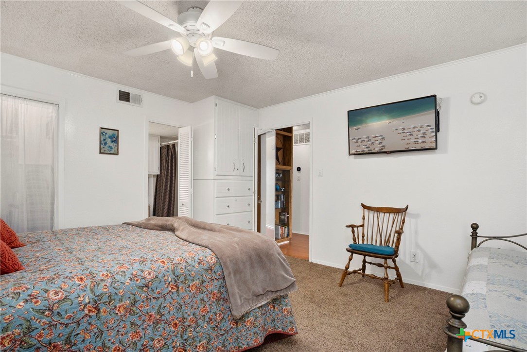 500 N Market Avenue 319 D