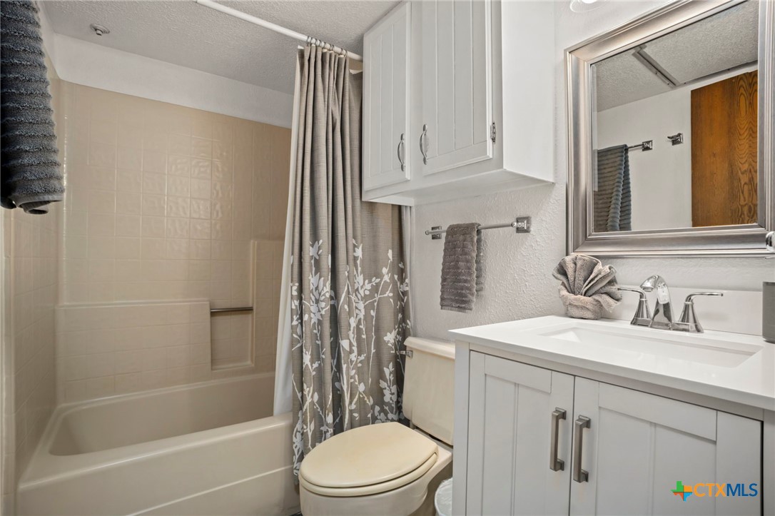 500 N Market Avenue 319 D