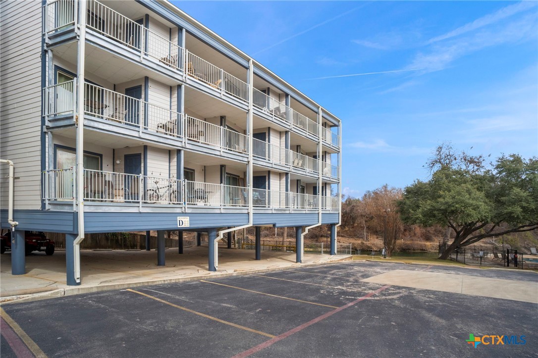 500 N Market Avenue 319 D