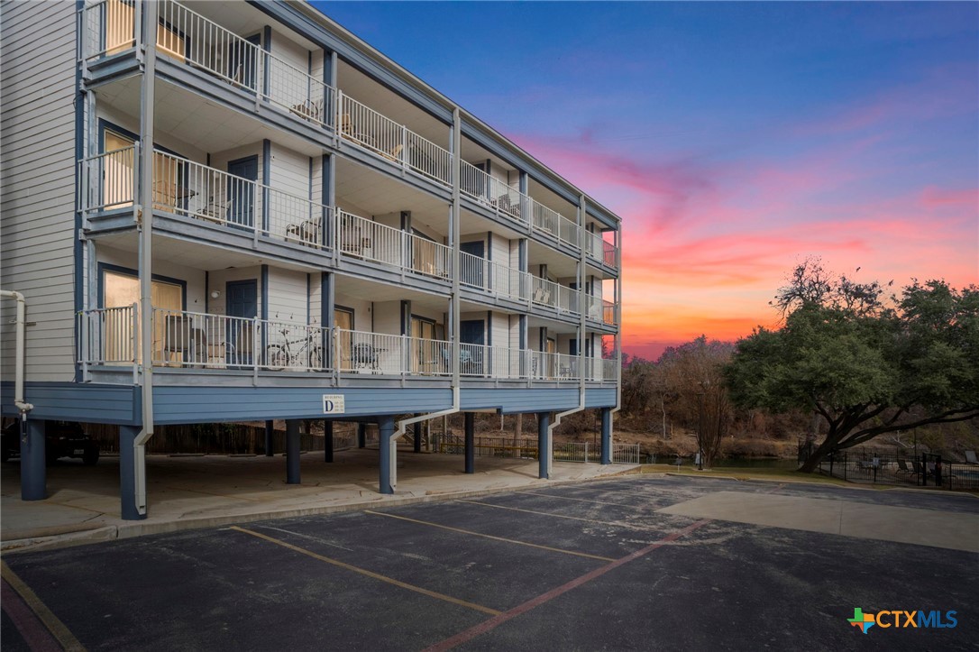 500 N Market Avenue 319 D