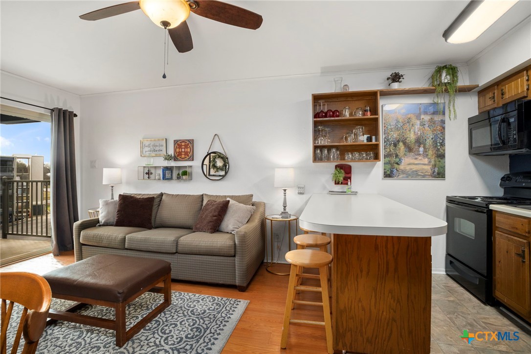 500 N Market Avenue 319 D