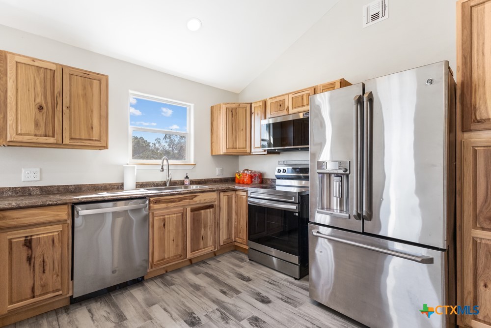 380 Brushy Creek Trail